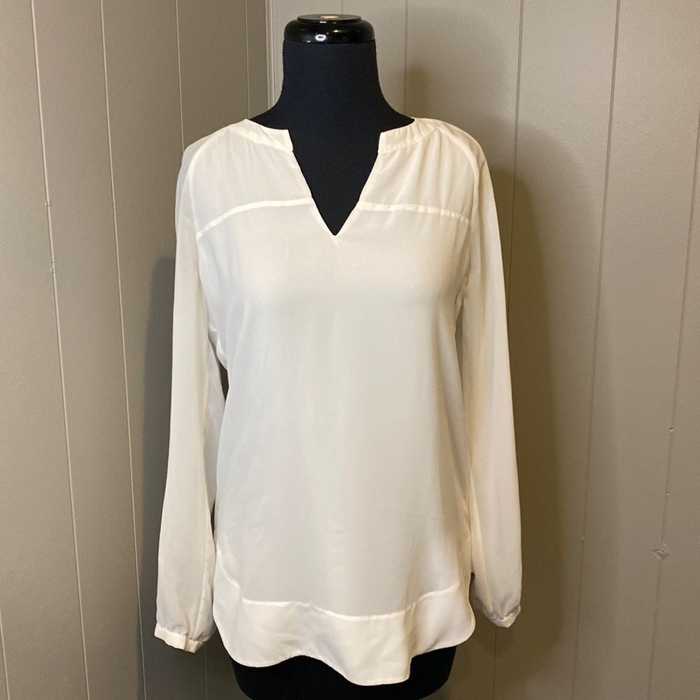 CAbi Allure Blouse Extra Small White Sheer Sleeves Underlining Layer - Picture 1 of 6